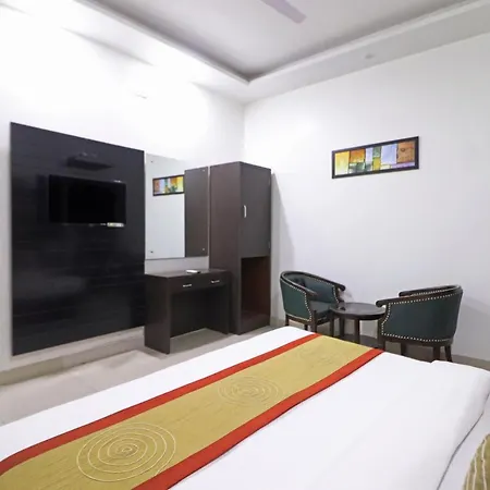 Hotel Ayada Inn Plaza
